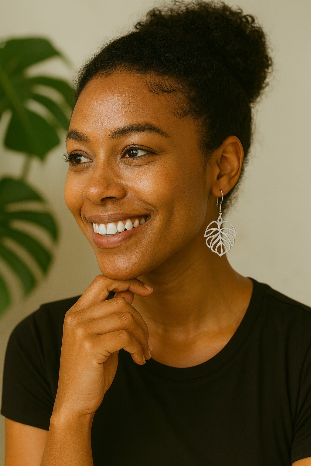 Elegant Monstera Leaf Drop Earrings